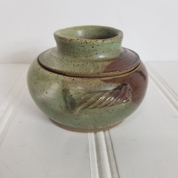 John Graves Pottery Egg Cooker with Lid Stoneware Farm Cottage Country - Picture 5 of 14